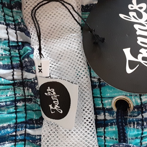 Frank's Longboard Trunk Size XL NWT - Picture 6 of 8